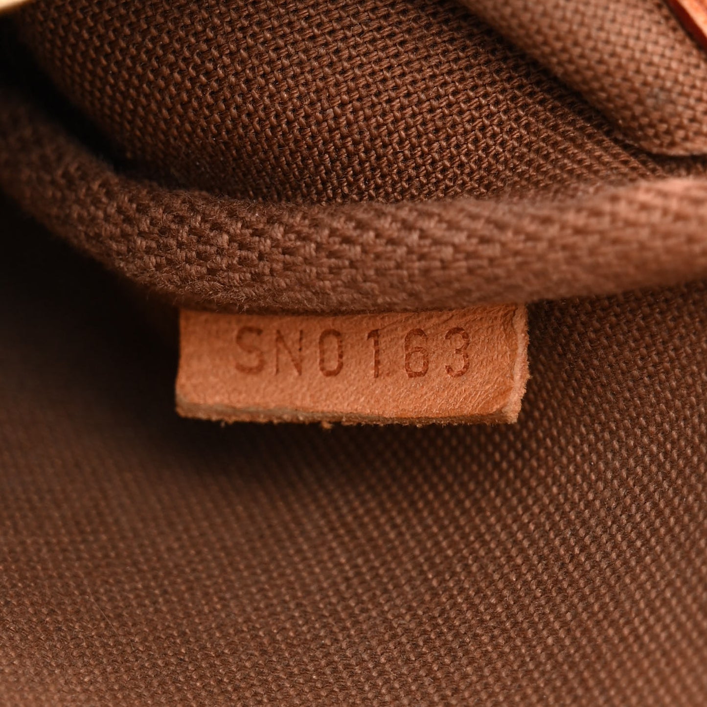 LOUIS VUITTON Monogram Eva Clutch