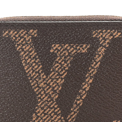 Louis Vuitton Monogram Giant Zippy Coin Purse 7 of 7