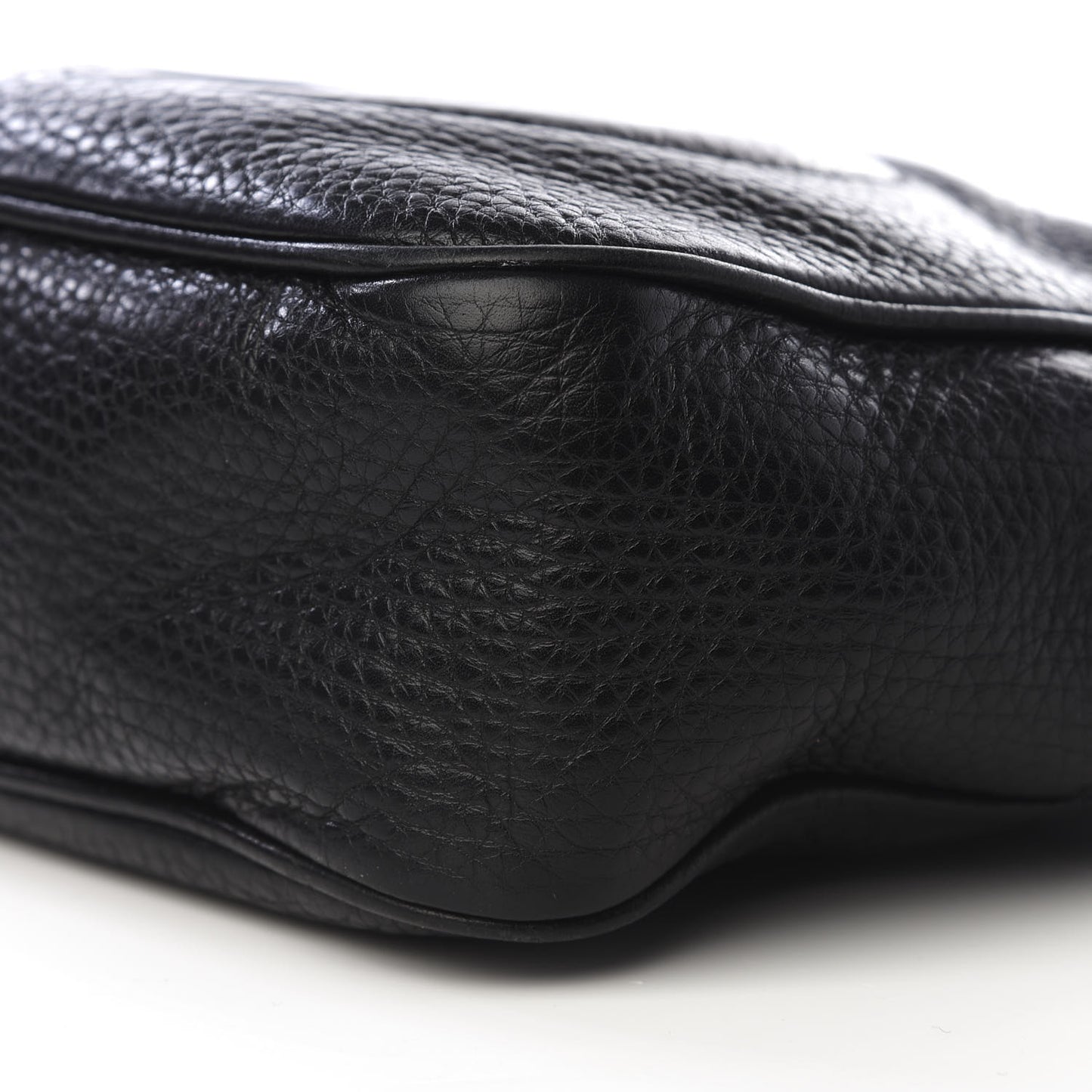 Pebbled Calfskin Small Soho Disco Bag Black