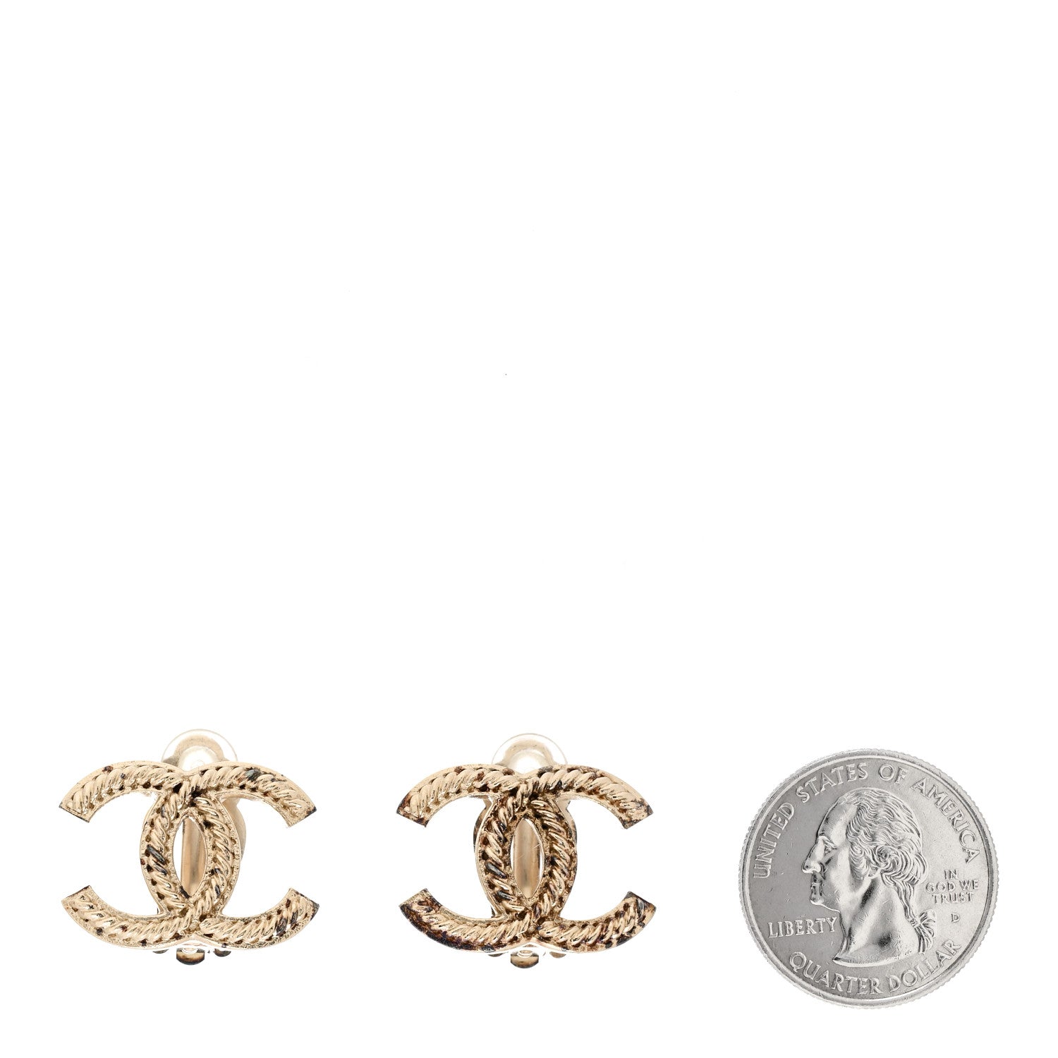Chanel Textured CC Clip On Earrings Gold 2 of 7