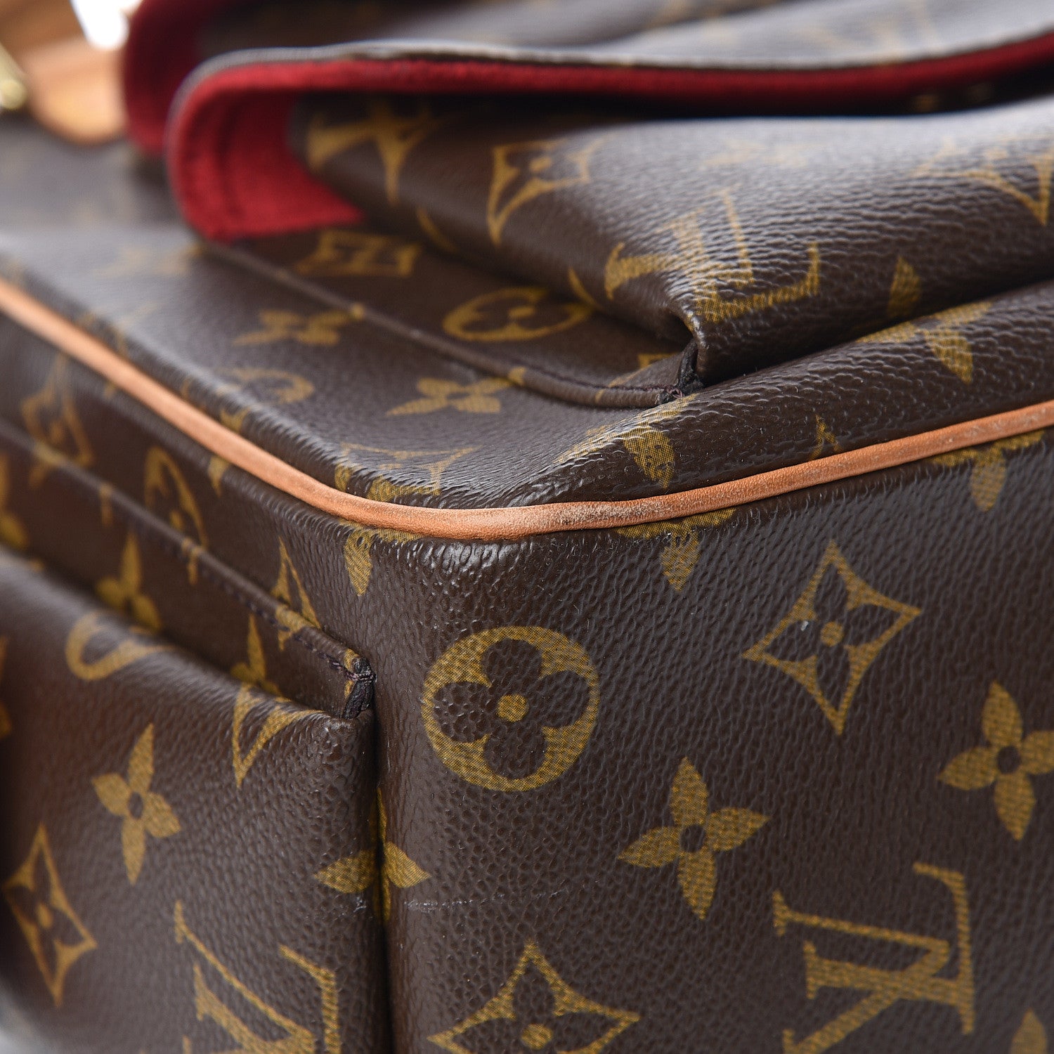 Louis Vuitton Monogram Excentri-Cite 9 of 18