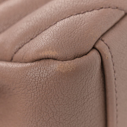 Saint Laurent Sheepskin Matelasse Chevron Monogram Medium College Bag Fard 14 of 14