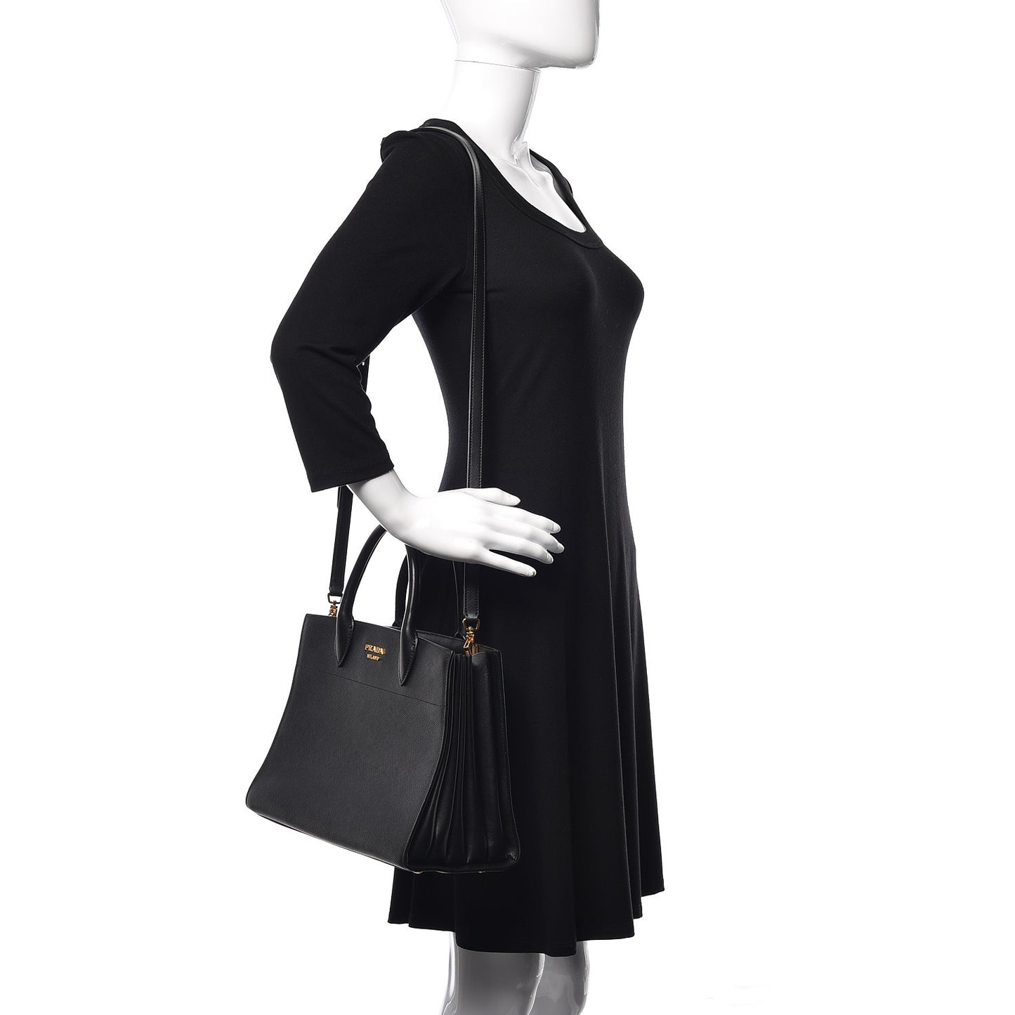 Saffiano City Calfskin Medium Bibliothèque Top Handle Black