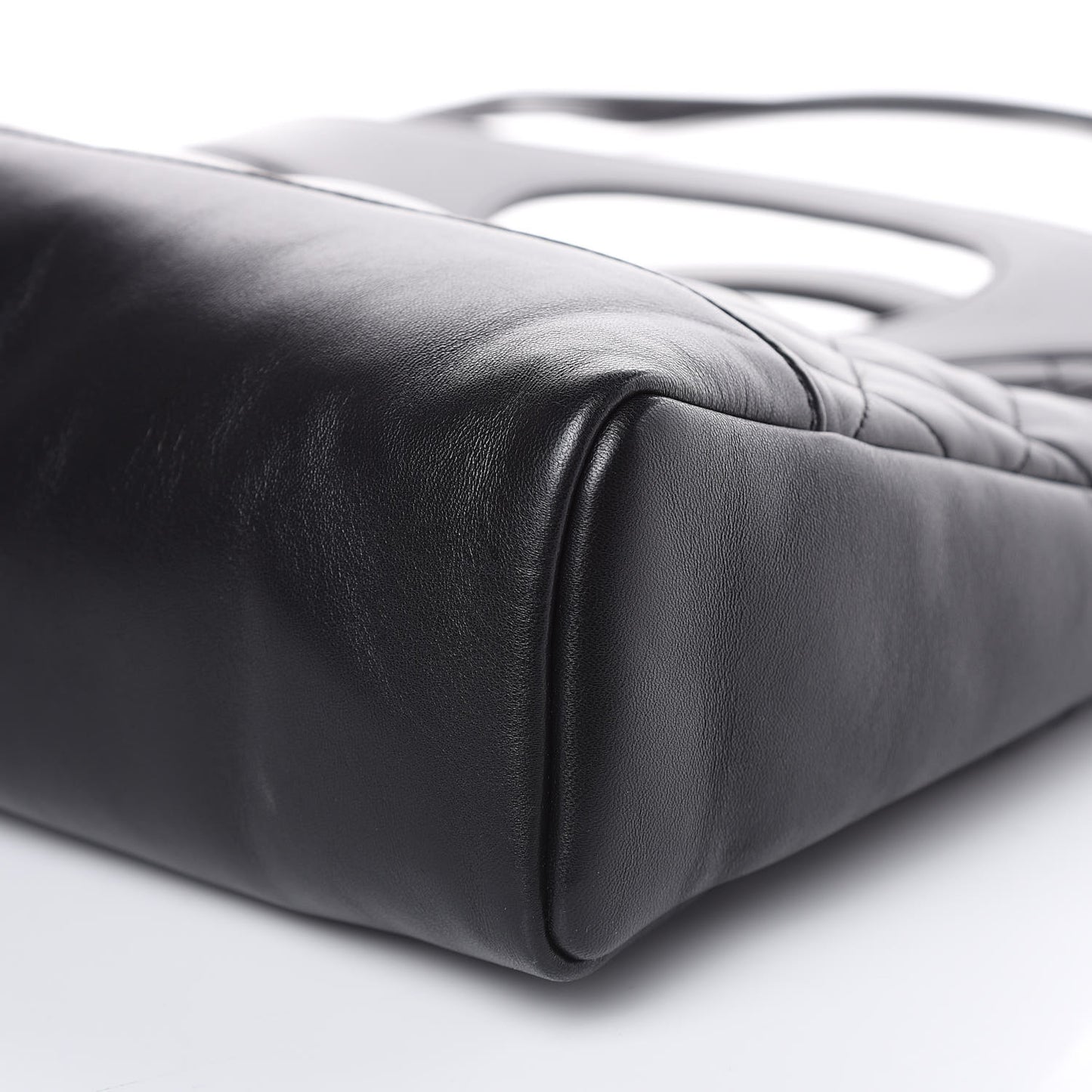 Lambskin Quilted Large 31 Shopping Bag Black