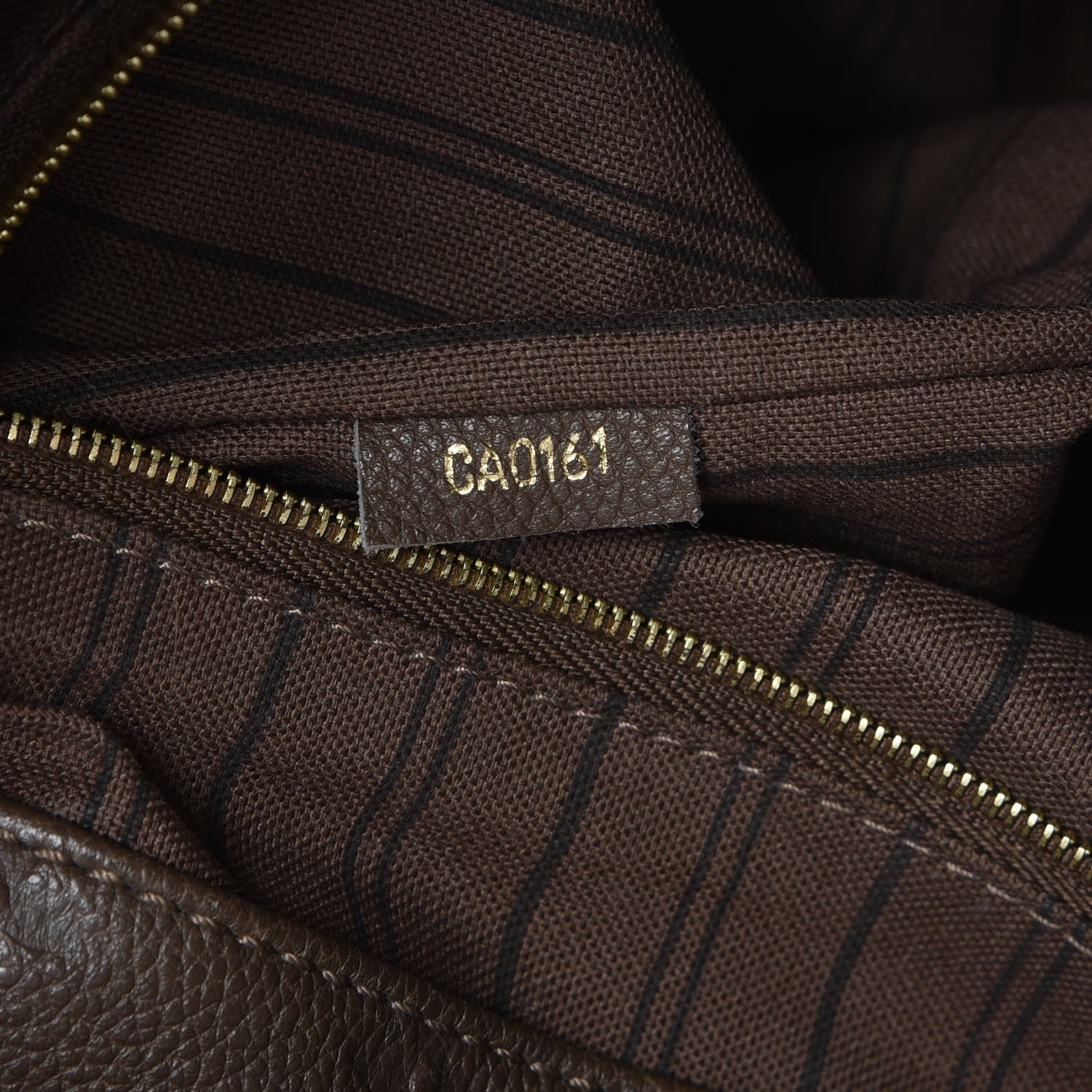 Louis Vuitton Empreinte Artsy MM Ombre 7 of 7