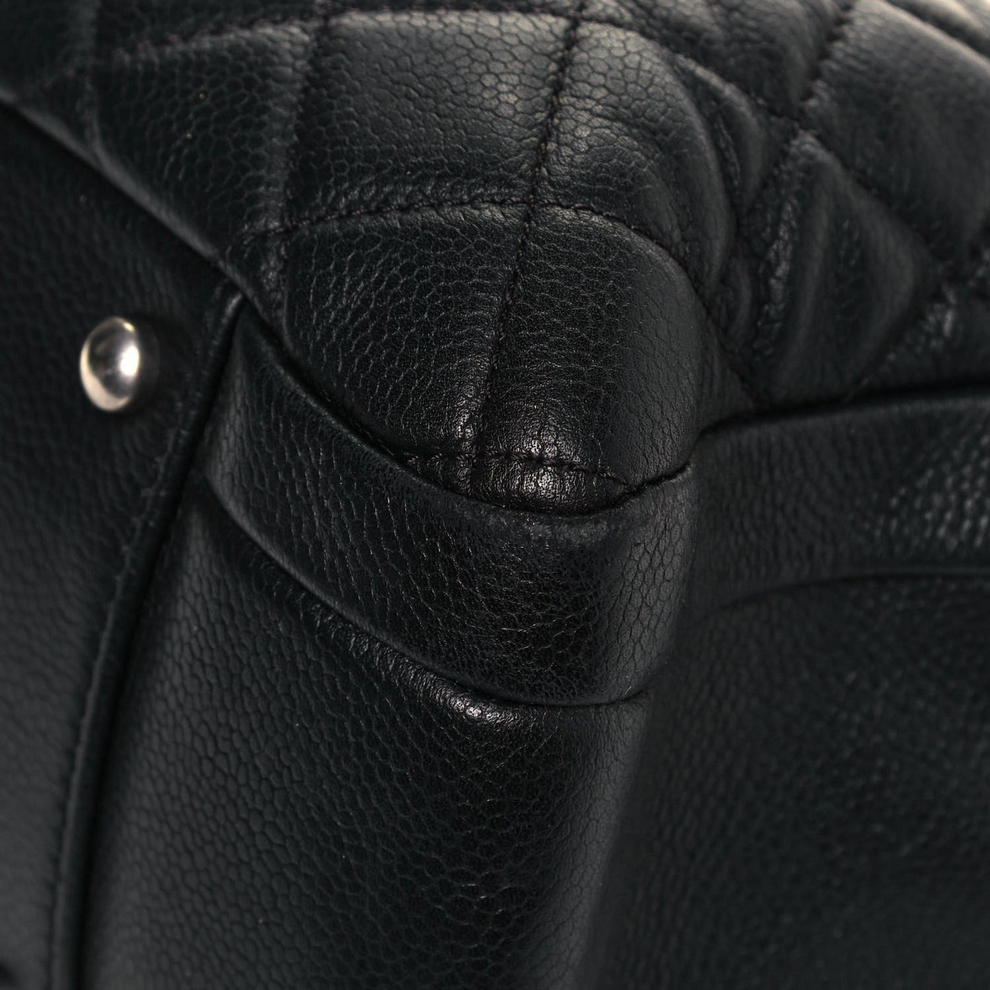Caviar Quilted Urban Companion Shopping Tote Black