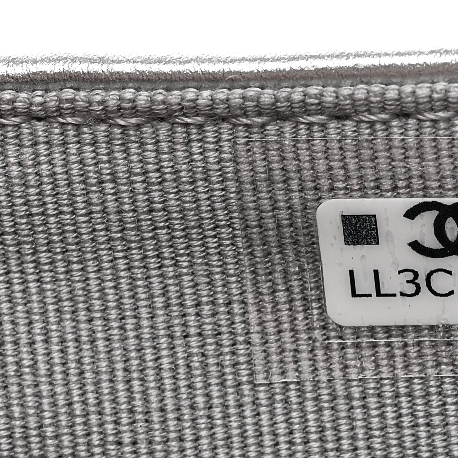 Chanel Metallic Caviar Quilted Passport Holder Silver 7 of 9