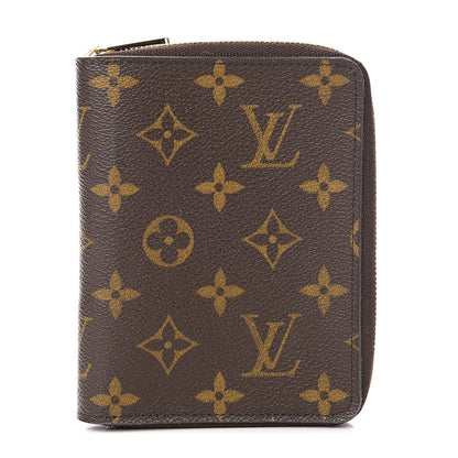 Louis Vuitton Monogram Zippy Passport Agenda 1 of 8