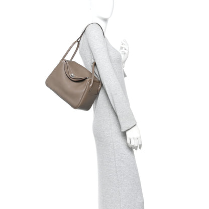 Hermes Taurillon Clemence Lindy 26 Etoupe 2 of 11
