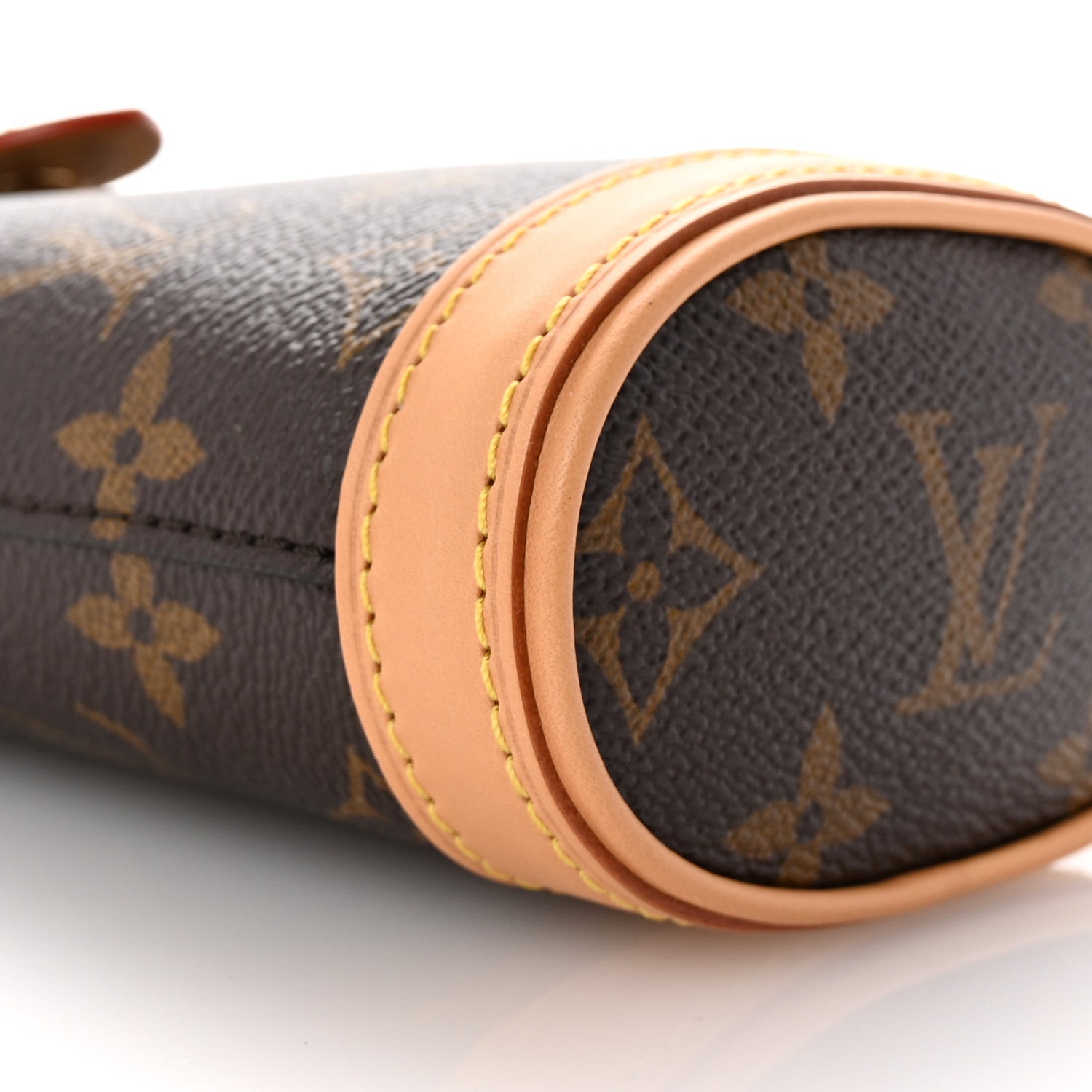 Louis Vuitton Monogram Fold Me Pouch 8 of 9