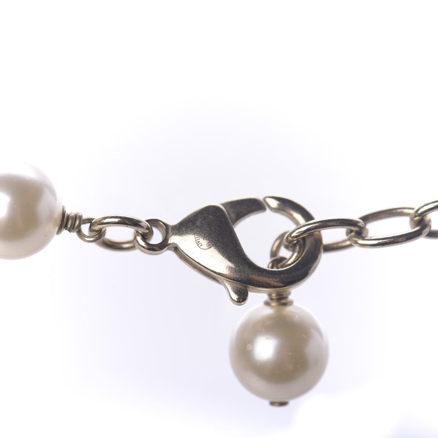 Pearl Crystal Flower CC Long Necklace Golden Pearly White