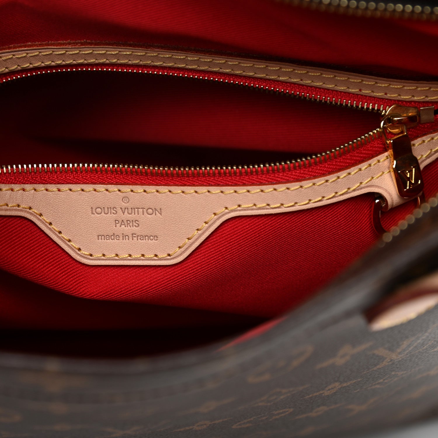 Louis Vuitton Monogram Carry It 6 of 10