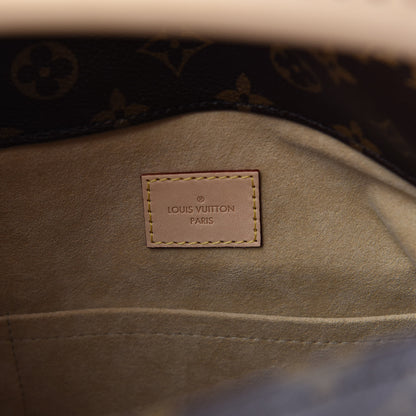 Louis Vuitton Monogram Artsy MM 6 of 13