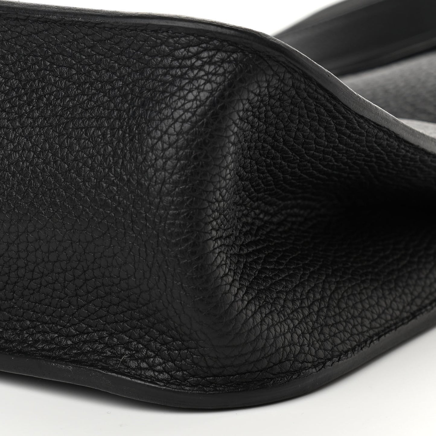 Taurillon Clemence Halzan 25 Black