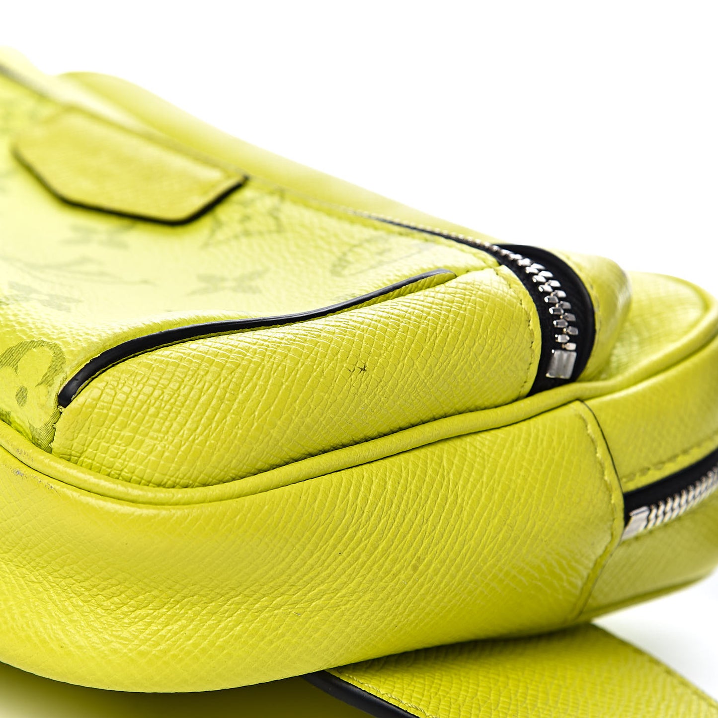 Monogram Taiga Outdoor Bumbag Yellow