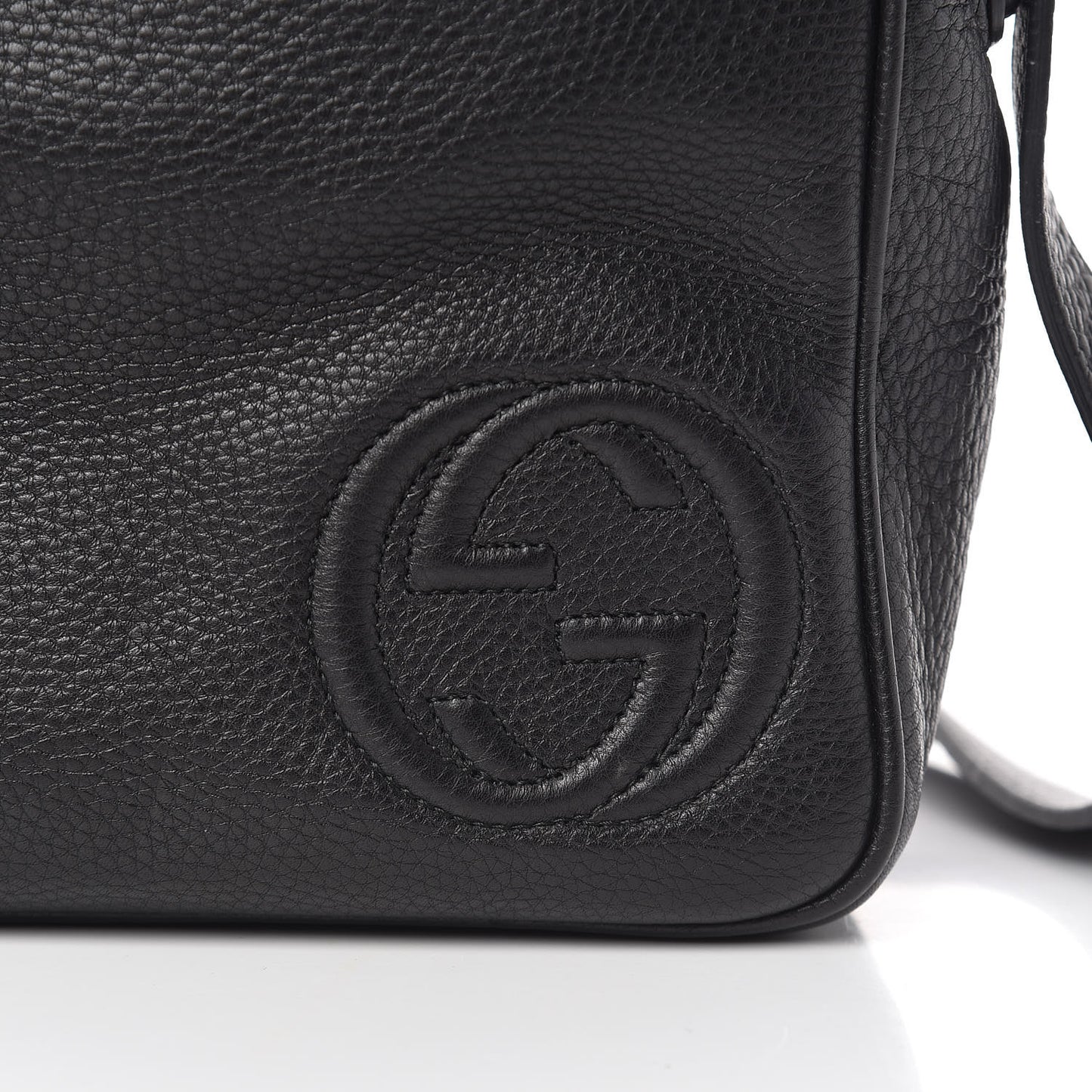 Pebbled Calfskin Medium Soho Messenger Bag Black