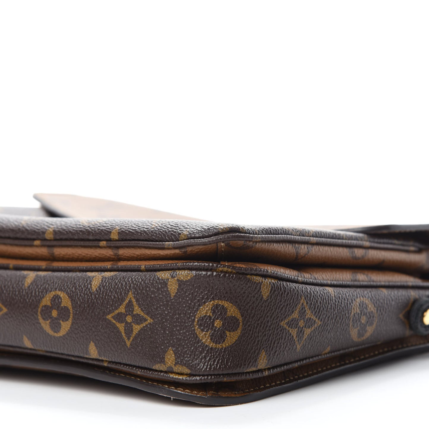 Reverse Monogram Pochette Metis