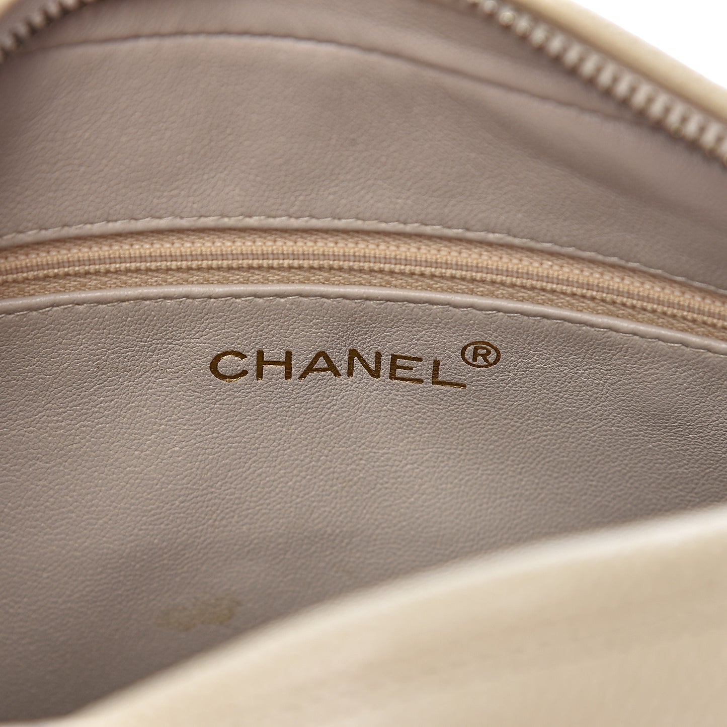 Caviar CC Camera Case Beige