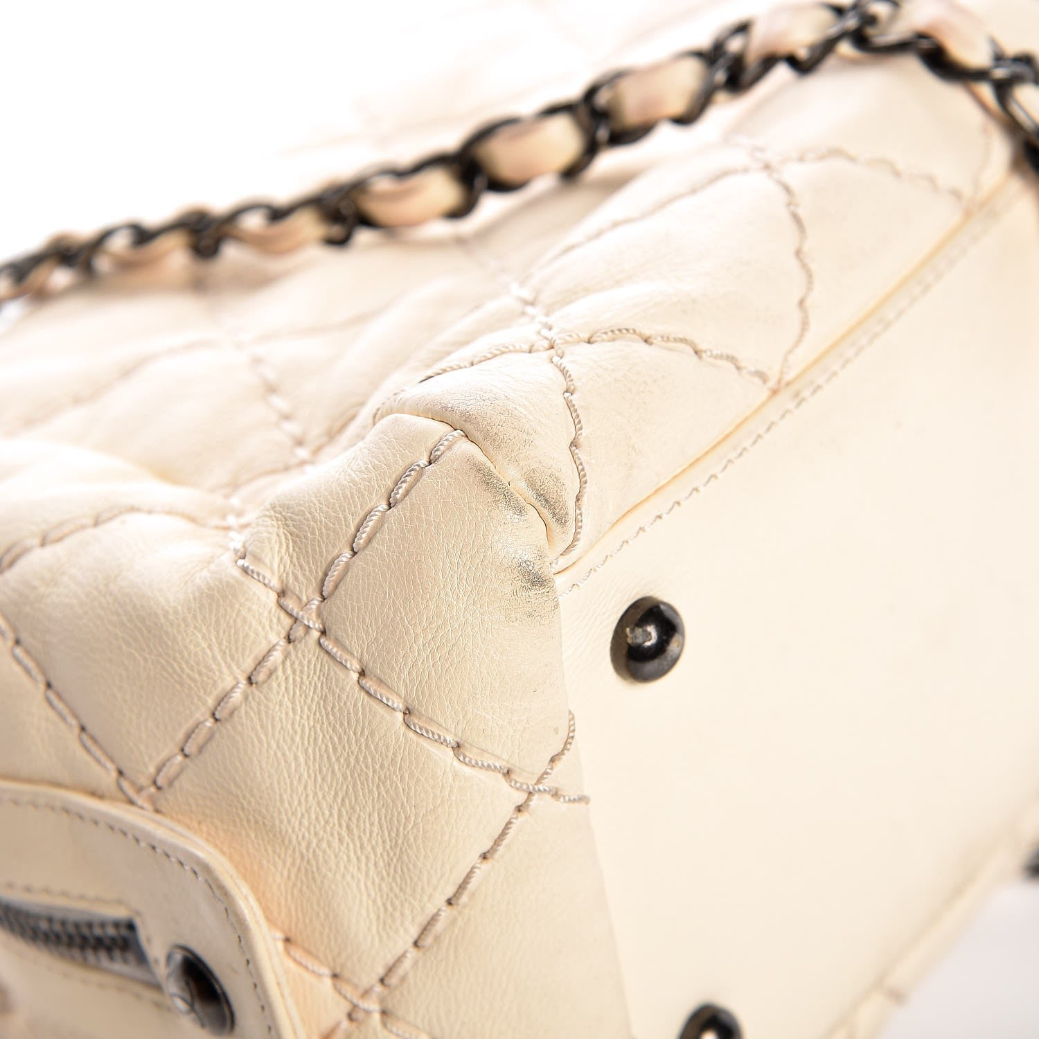 Chanel Calfskin Diamond Stitch It Bowling Bag Off White 10 of 19