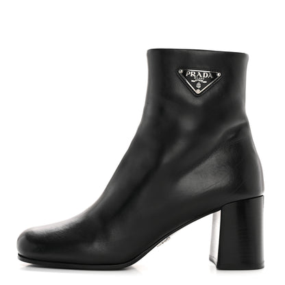 Prada Vitello Metal Triangle Logo Zip 65mm Boots 40 Black 1 of 10