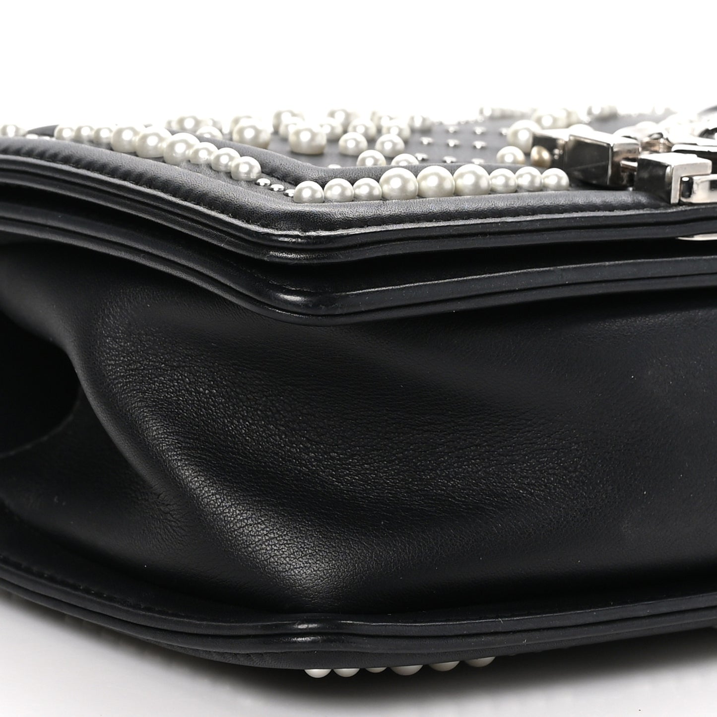 Calfskin Pearl Chevron Small Boy Flap Black