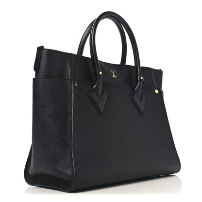 Louis Vuitton Mahina On My Side GM Black 3 of 11