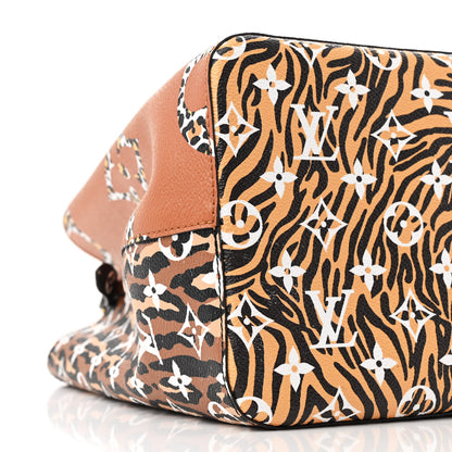 Louis Vuitton Monogram Giant Jungle NeoNoe Caramel 9 of 11