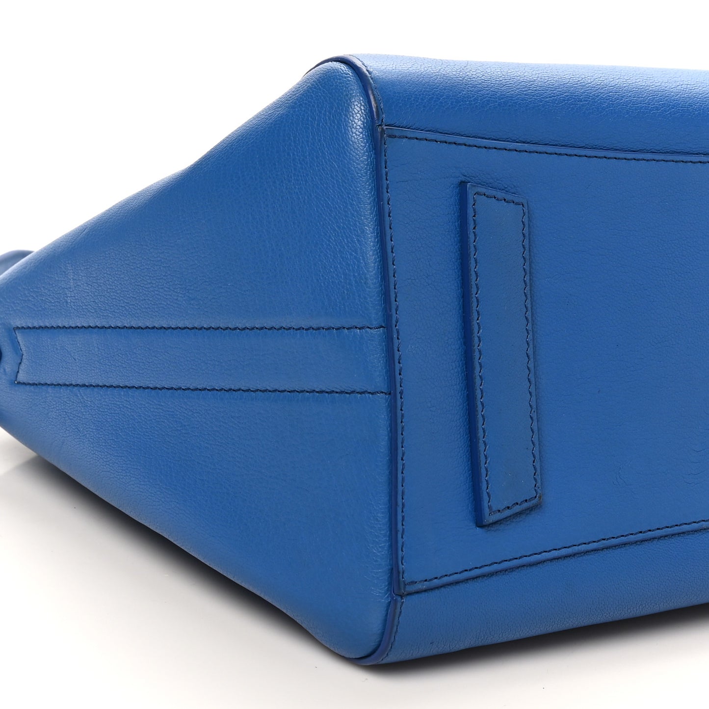 Sugar Goatskin Medium Antigona Bright Blue