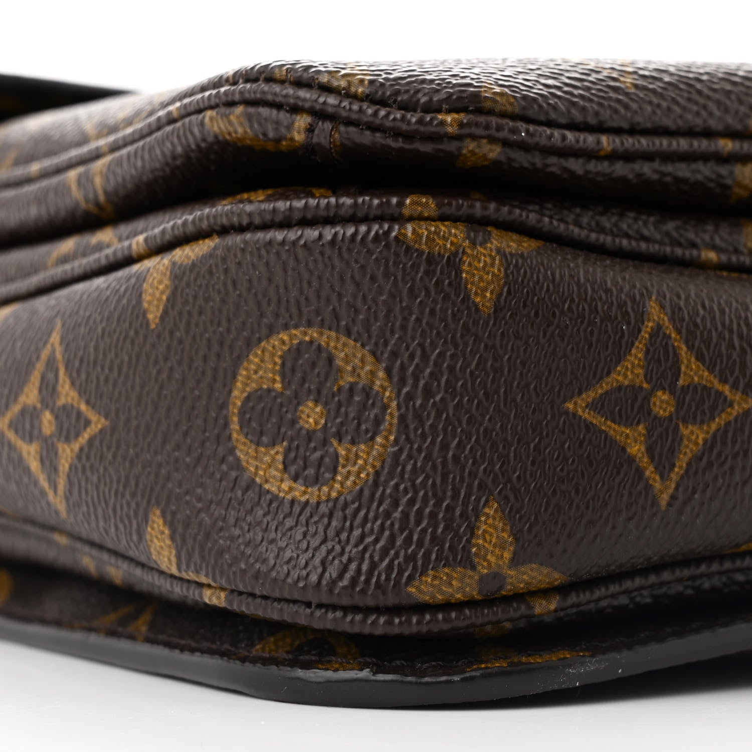 Louis Vuitton Monogram Pochette Metis 10 of 13