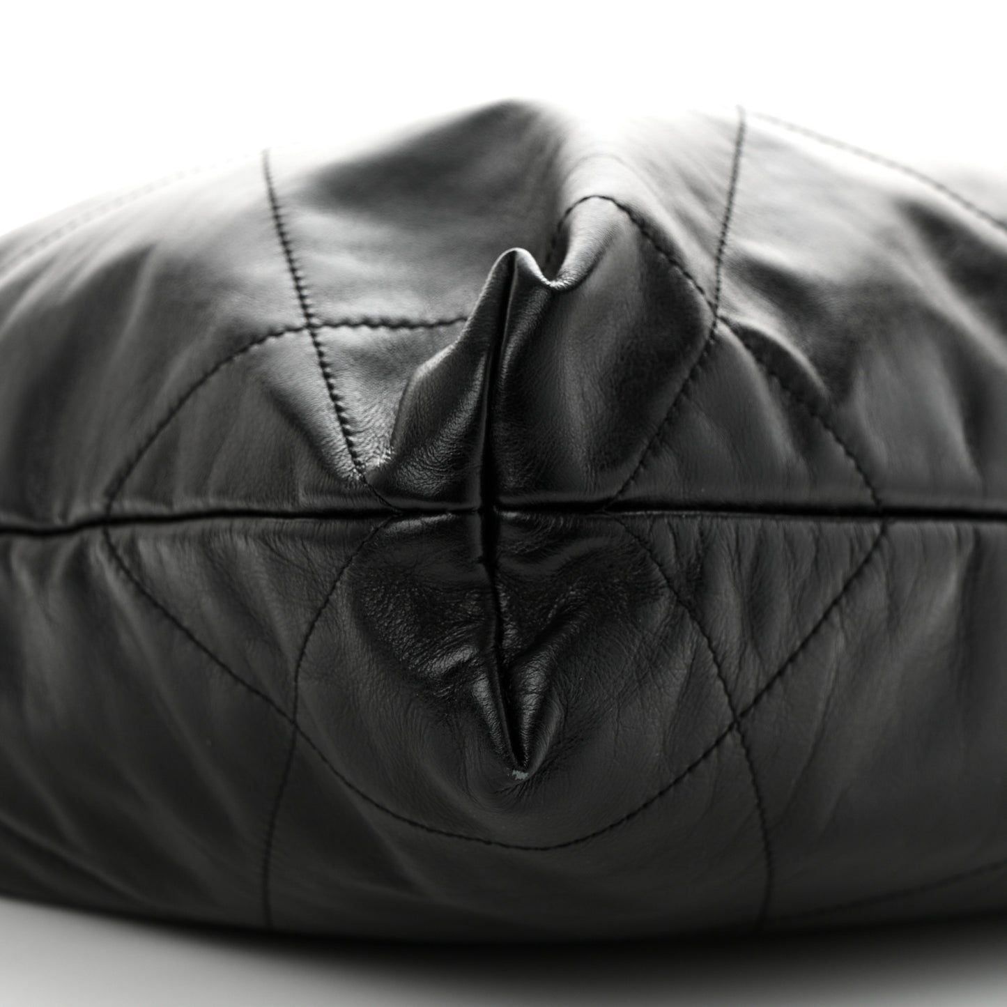 Shiny Calfskin Quilted Small Chanel 22 Black
