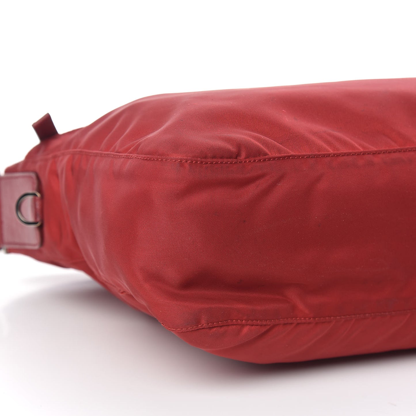 Tessuto Nylon Flat Messenger Bag Red