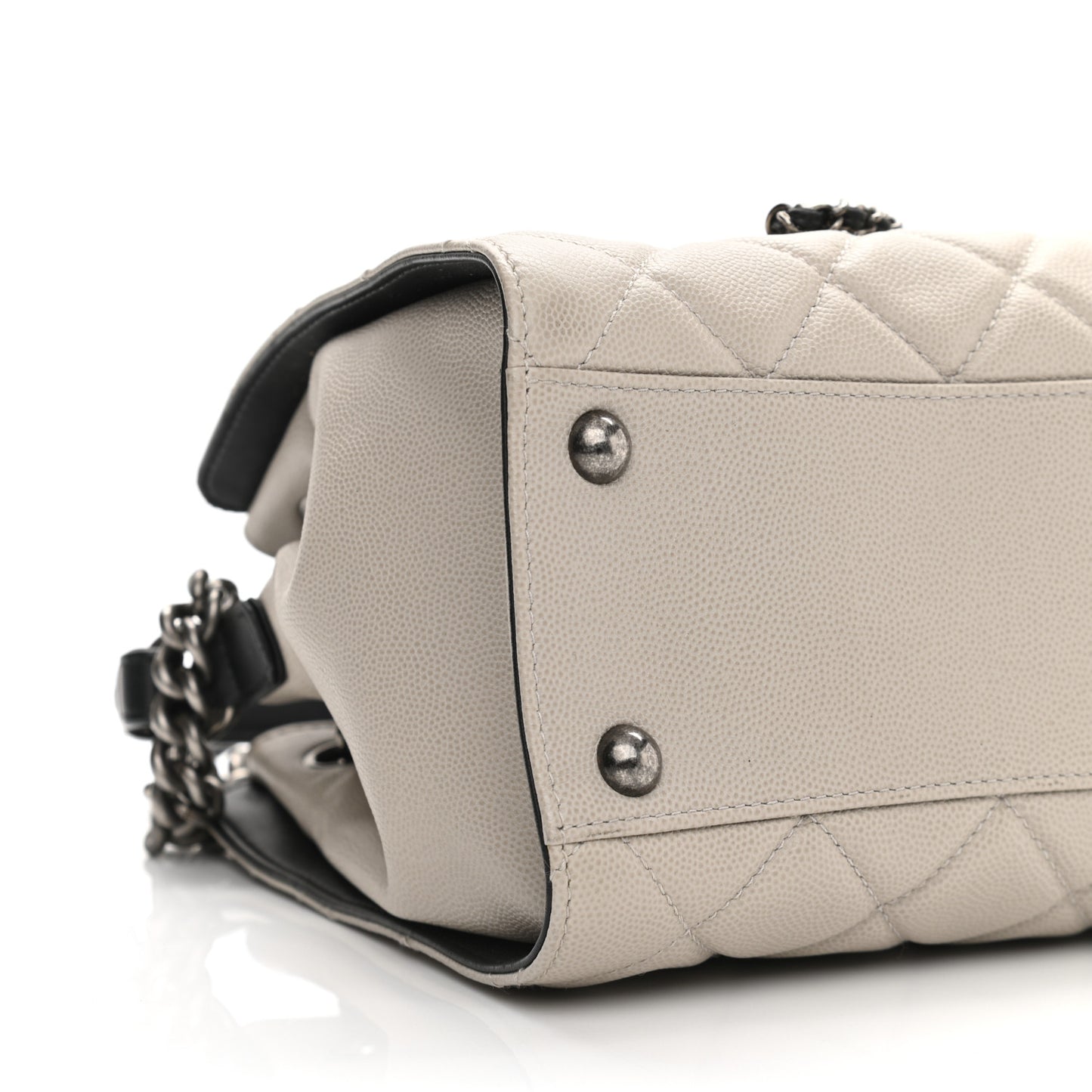 Caviar Quilted Small CC Bucket Bag Grey