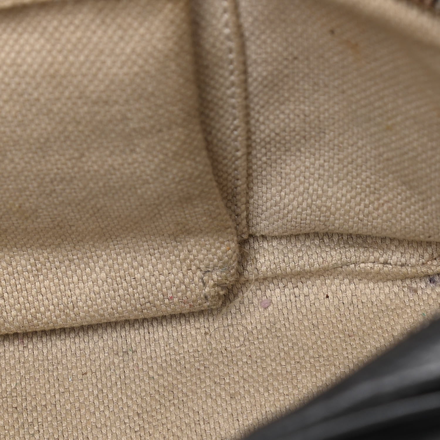 Gucci Pebbled Calfskin Small Soho Disco Bag Black 12 of 19