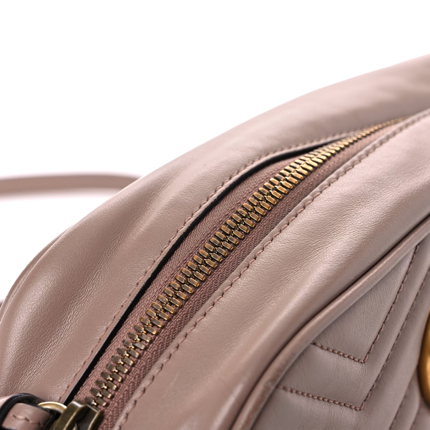 Calfskin Matelasse Small GG Marmont Chain Shoulder Bag Porcelain Rose
