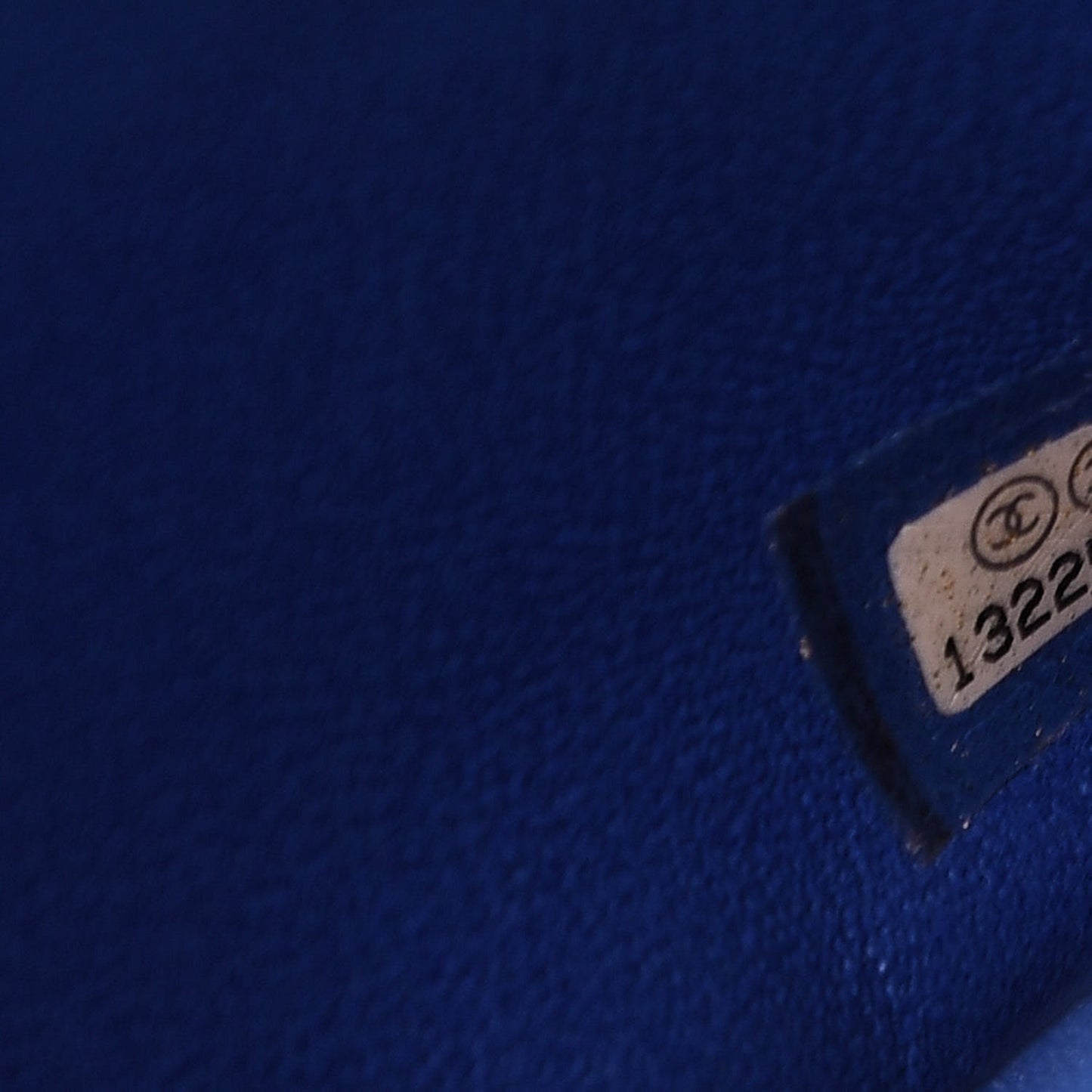 Caviar Quilted Jumbo Single Flap Blue