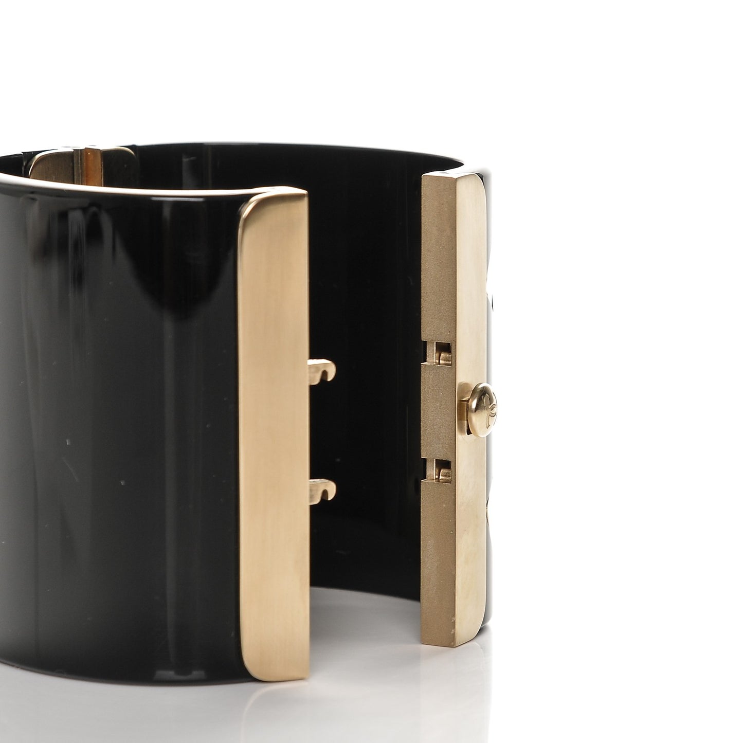 Resin CC Cuff Black Gold