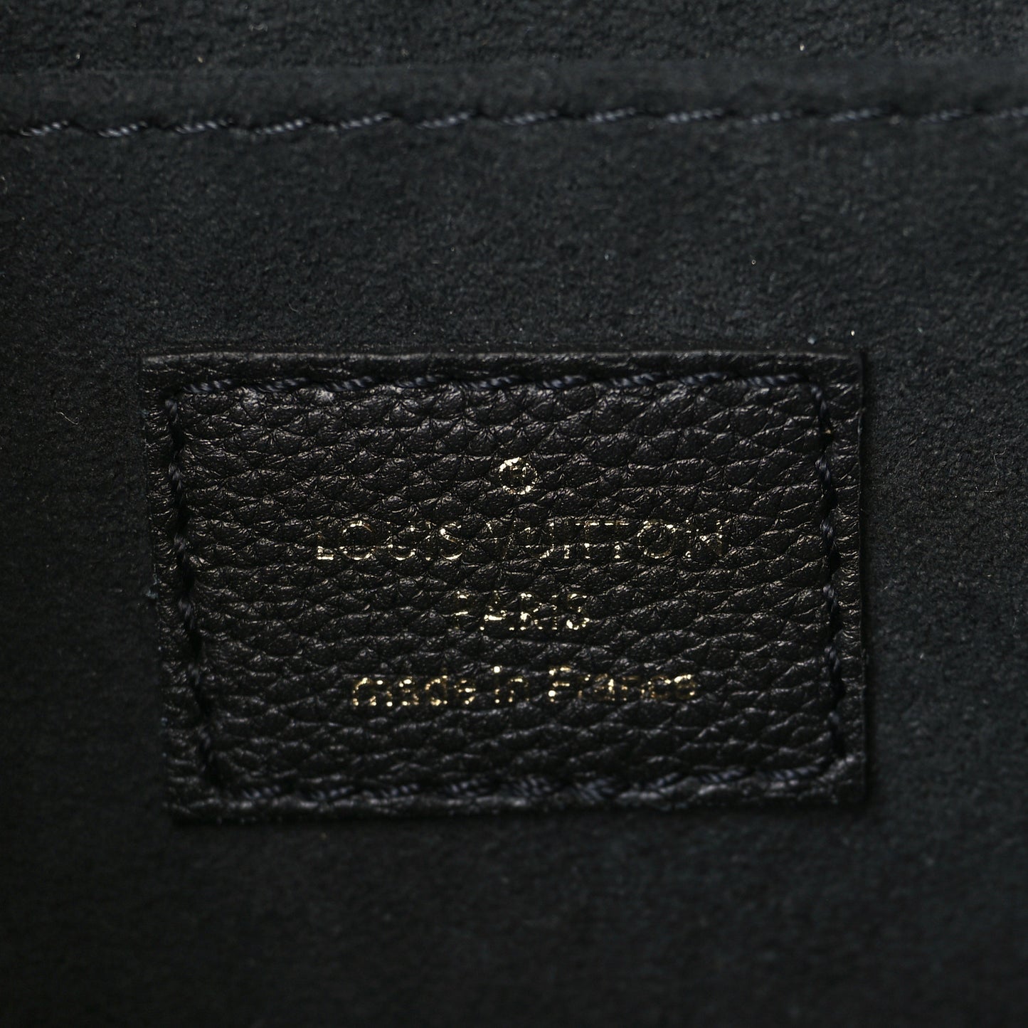 Grained Calfskin Lockme Chain Bag PM Black