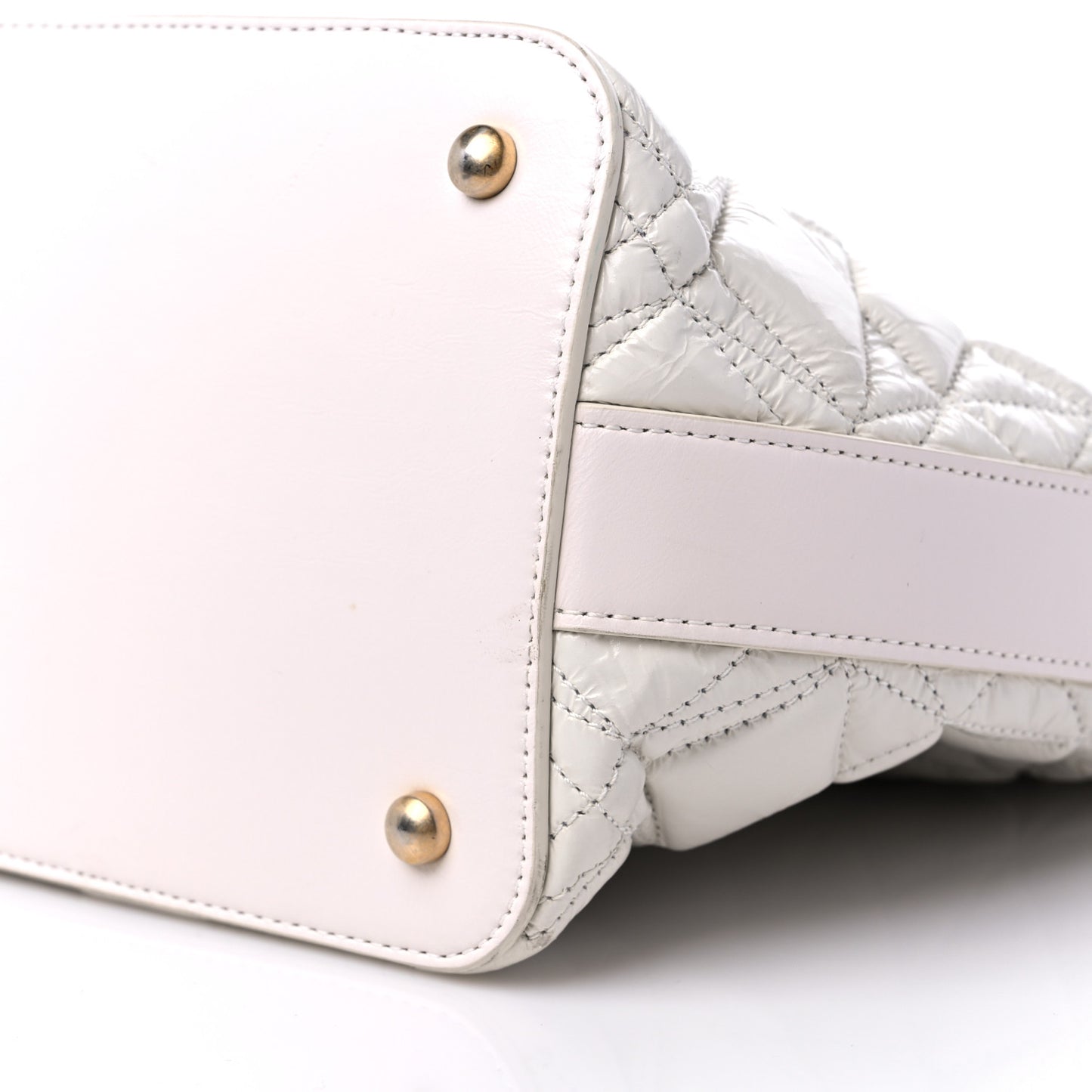 Glazed Calfskin Quilted State Of The Art Hobo White