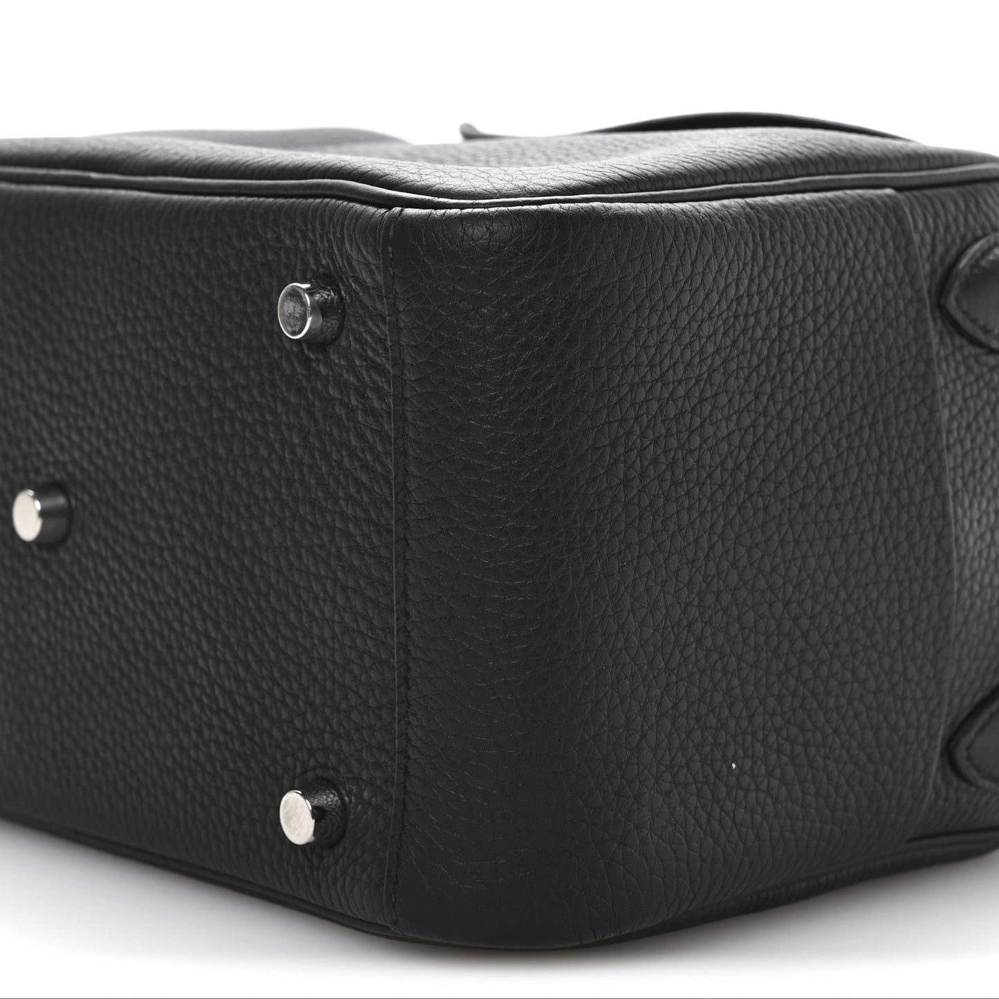 Taurillon Clemence Lindy 26 Black