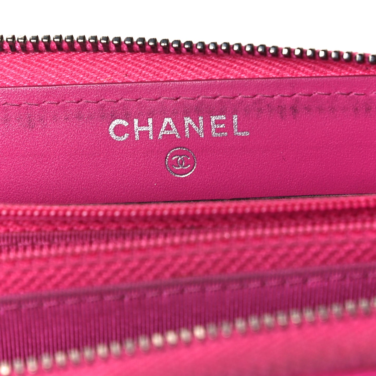 Caviar Quilted Small Zip Around Wallet Pink