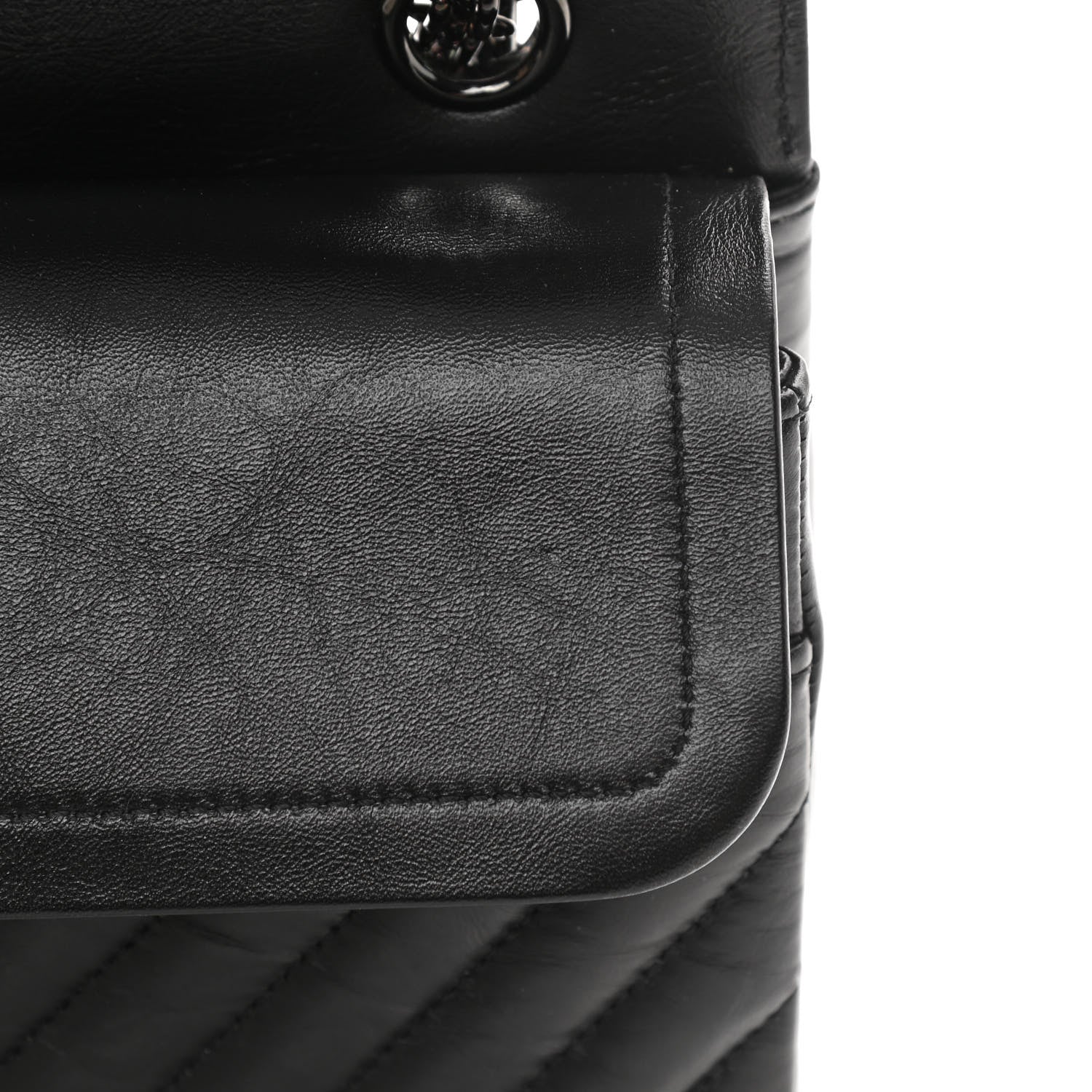 Chanel Aged Calfskin Chevron Quilted 2.55 Reissue 225 Flap So Black 11 of 14