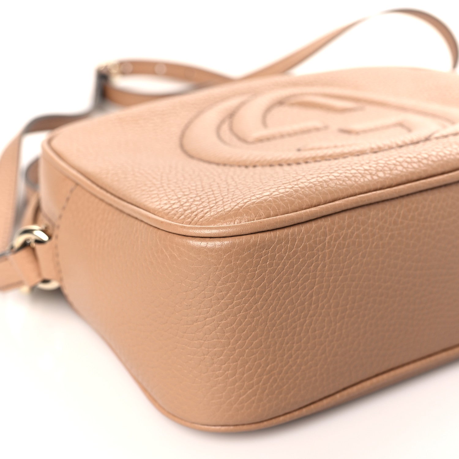Gucci Pebbled Calfskin Small Soho Disco Bag Camelia 8 of 9