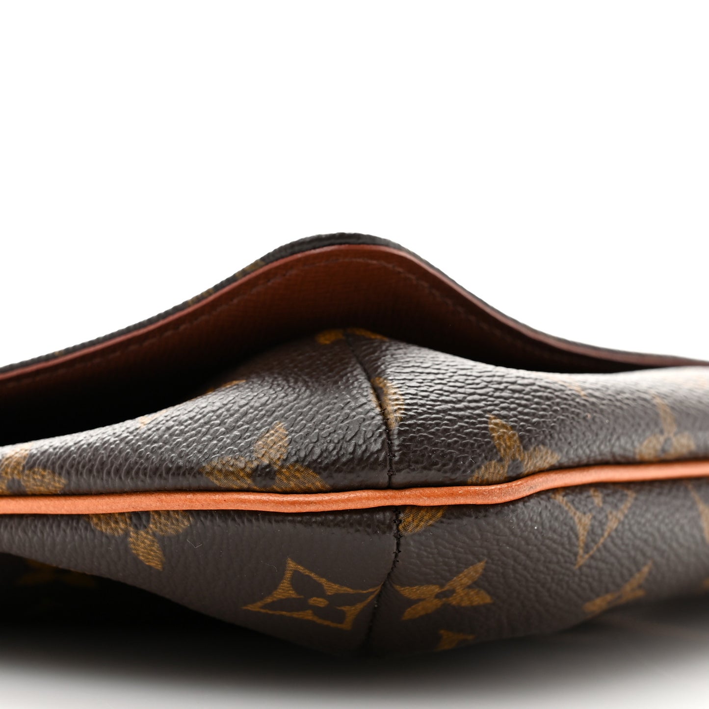 Monogram Musette Tango