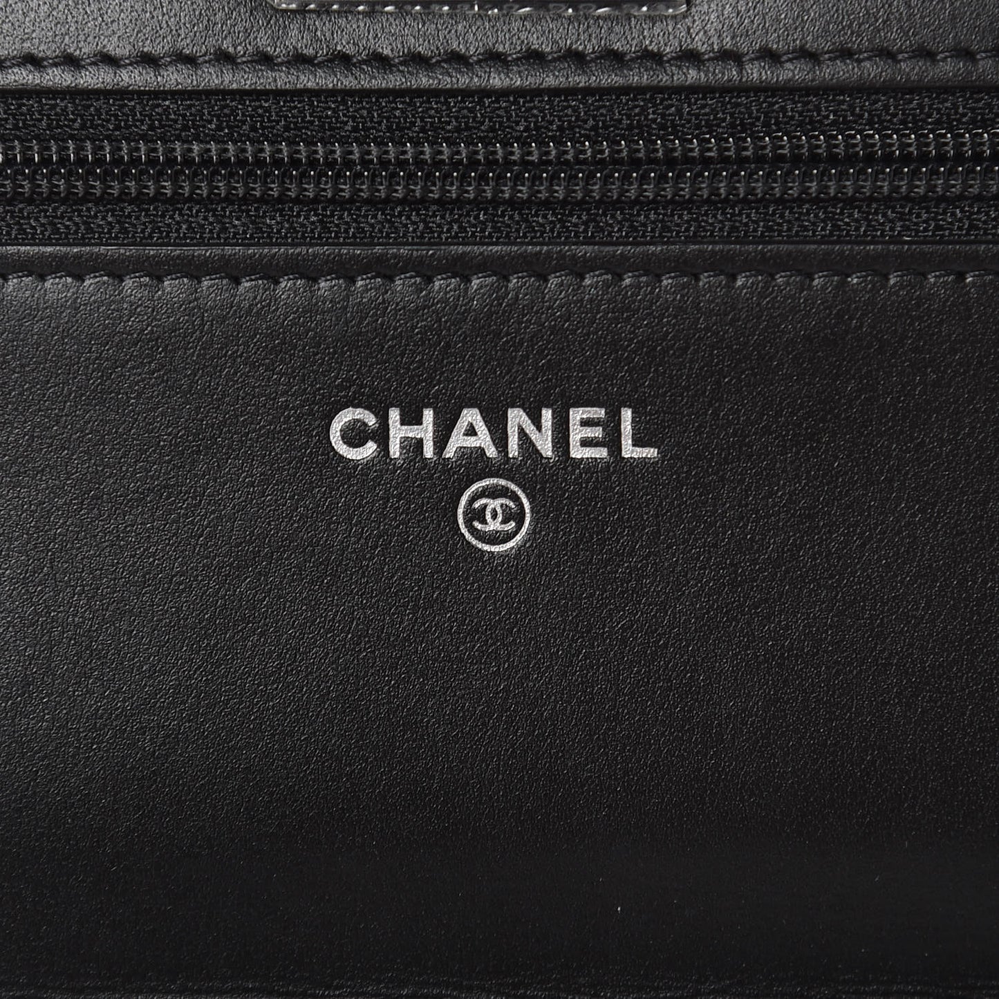 Aged Calfskin Chevron Quilted Reissue Wallet On Chain WOC So Black