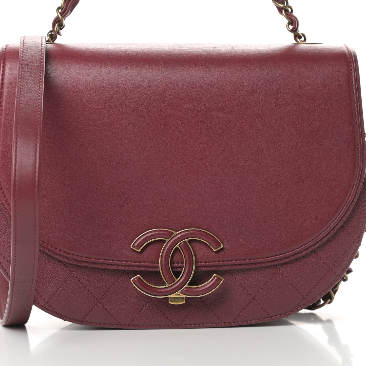 Shiny Calfskin Goatskin Quilted Medium Coco Curve Messenger Flap Burgundy