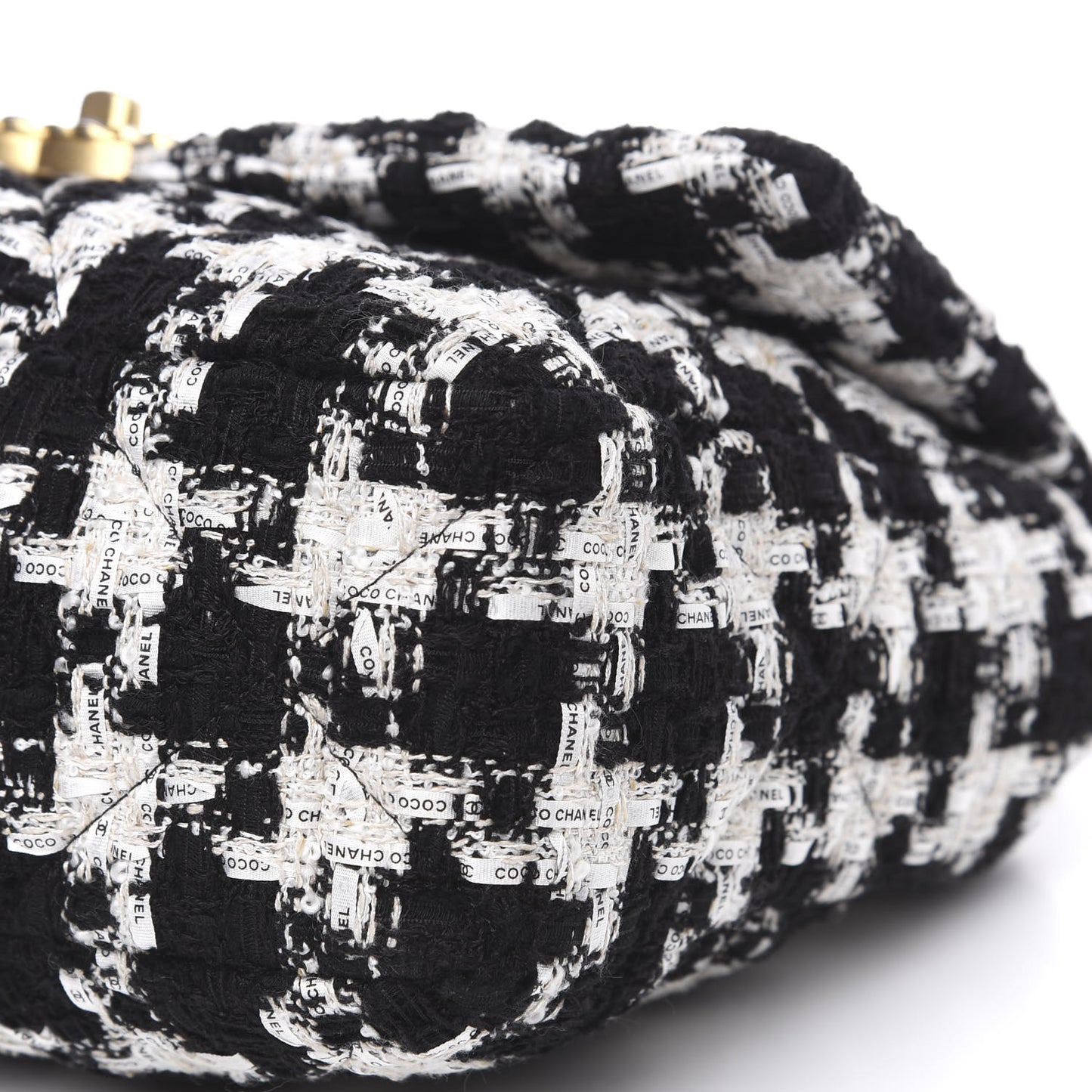 Tweed Quilted Large 19 Flap Black Ecru White