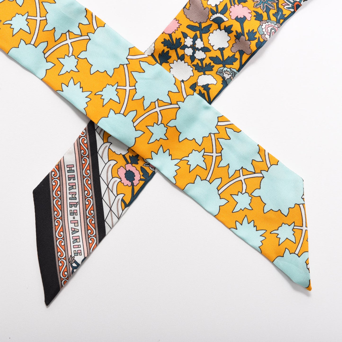 Silk Tapis Persans Twilly Jaune Aqua Rose Poudre