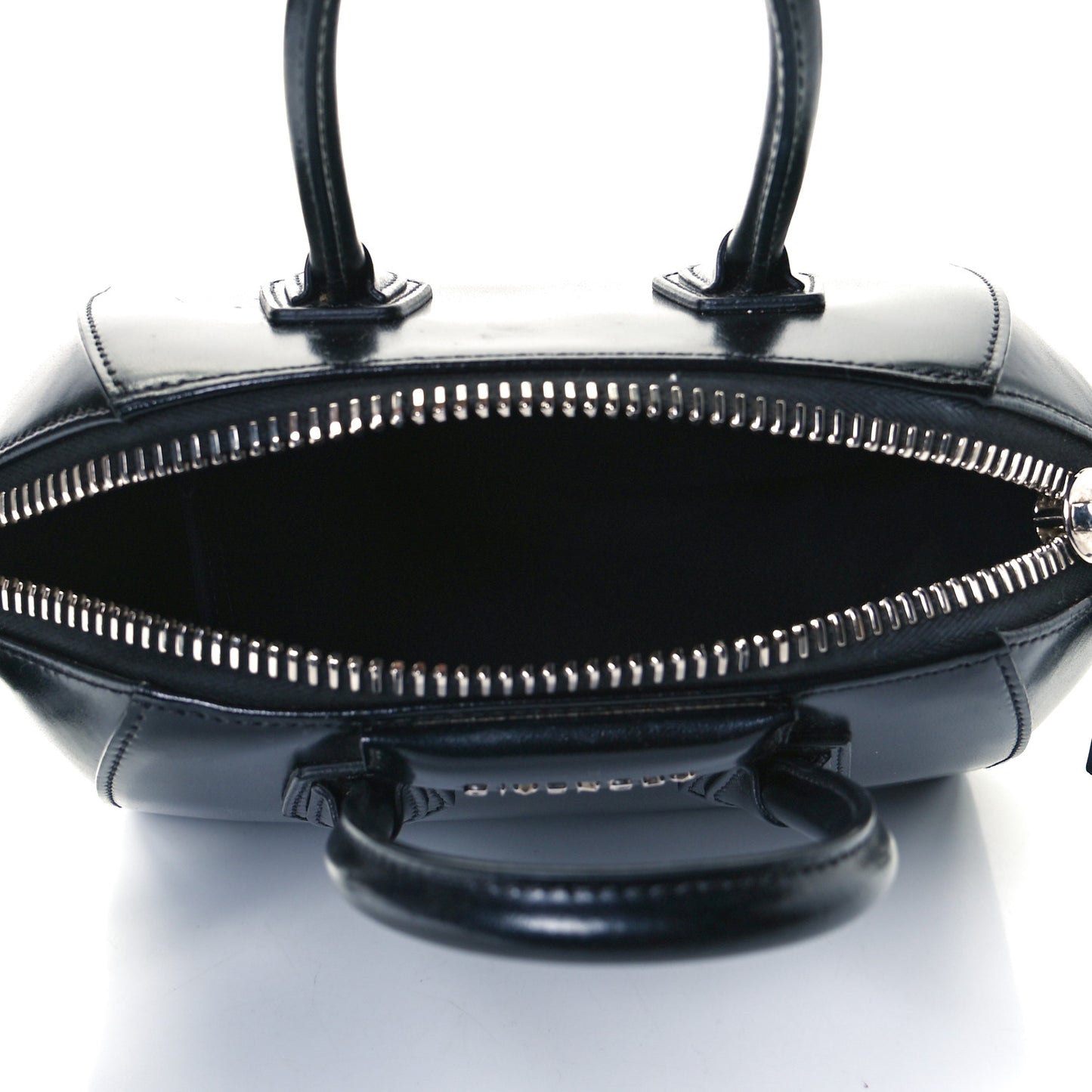 Shiny Lord Calfskin Mini Antigona Black