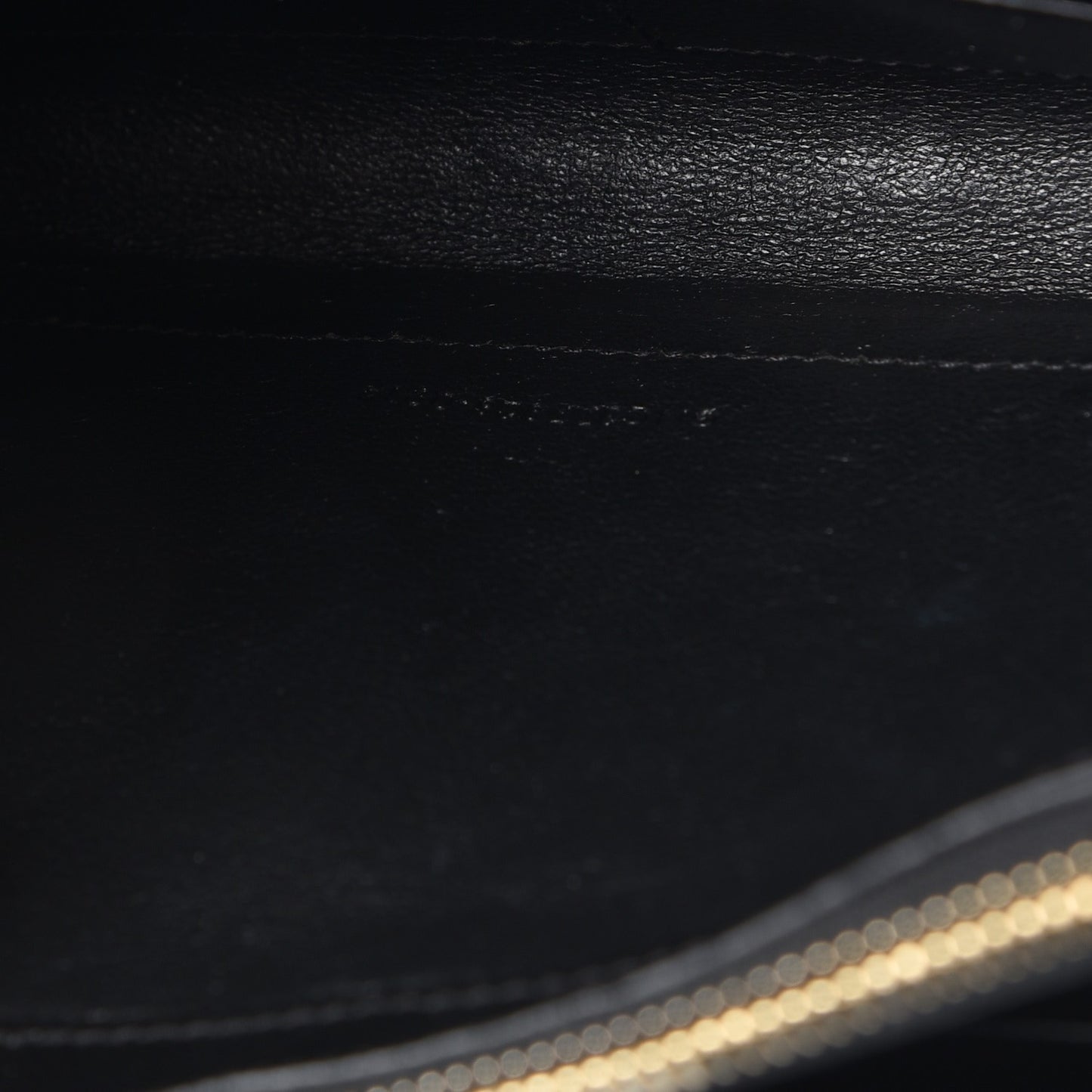 Grain De Poudre Matelasse Chevron Monogram Chain Wallet Black