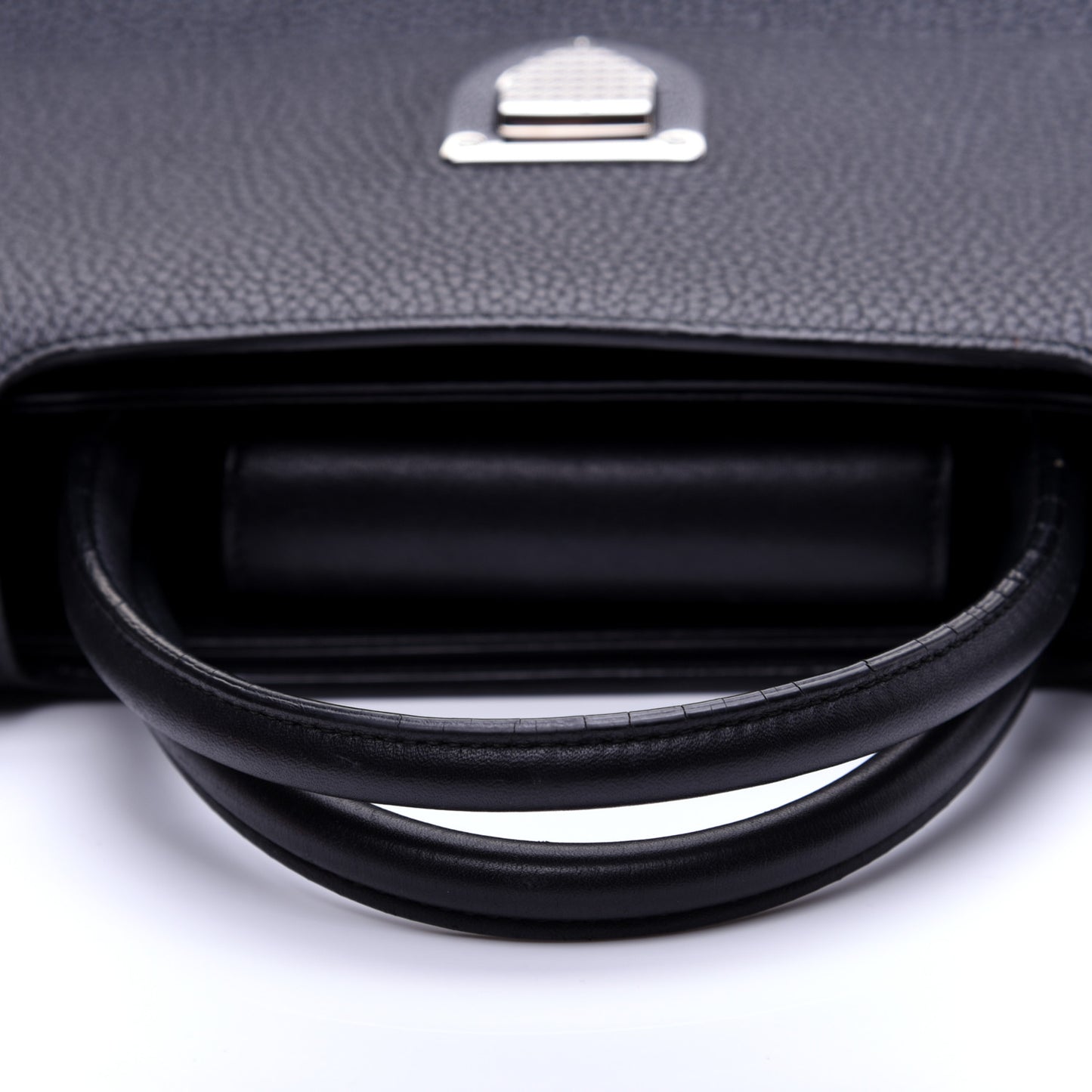 Grained Calfskin Large Diorever Flap Black
